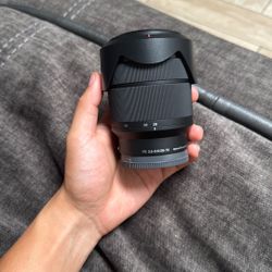 Sony 28-70 Fe 3.5-5.6 Lens 