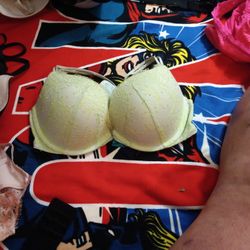 Victoria Secret Bra Size 36 C 