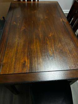 Moving Sale- 6 piece dinette set