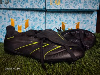 Mens Soccer cleats us size 12
