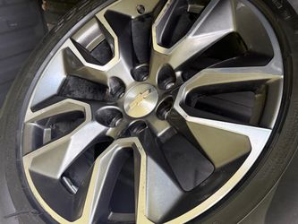 Chevy Silverado rims and tires