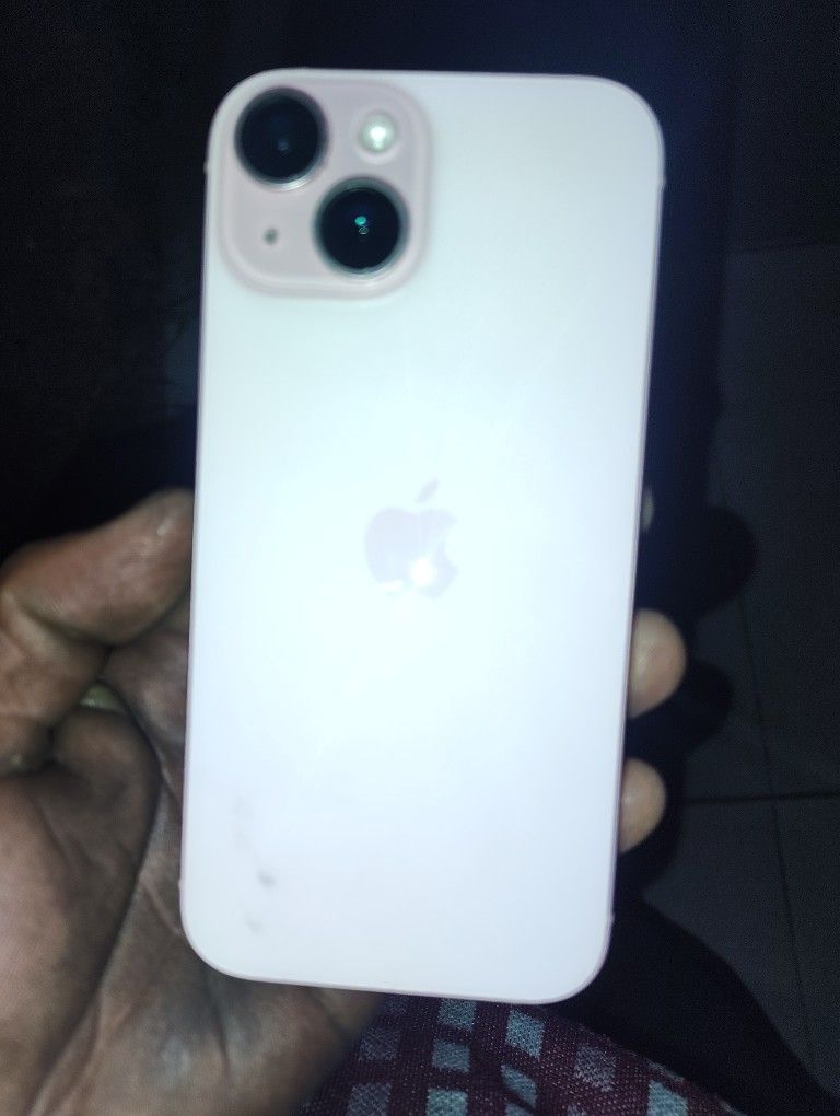 Pink iPhone 15 Pro Max Locked