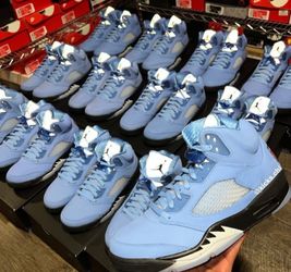 Air Retro 5's "UNC'S"