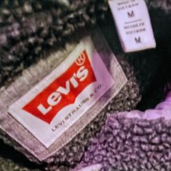 Levi's Jacket  (M)