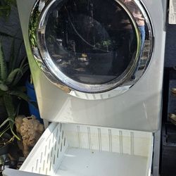 Frigidaire Dryer
