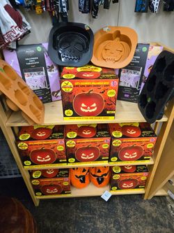 Halloween Decor