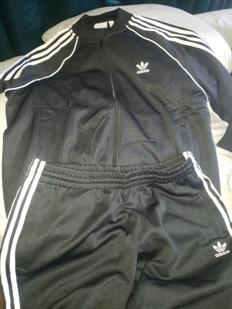 Men's Adidas Tracksuit