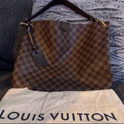 Louis Vuitton medium box, shopping bag and dust cover “NEW” for Sale in Oak  Glen, CA - OfferUp