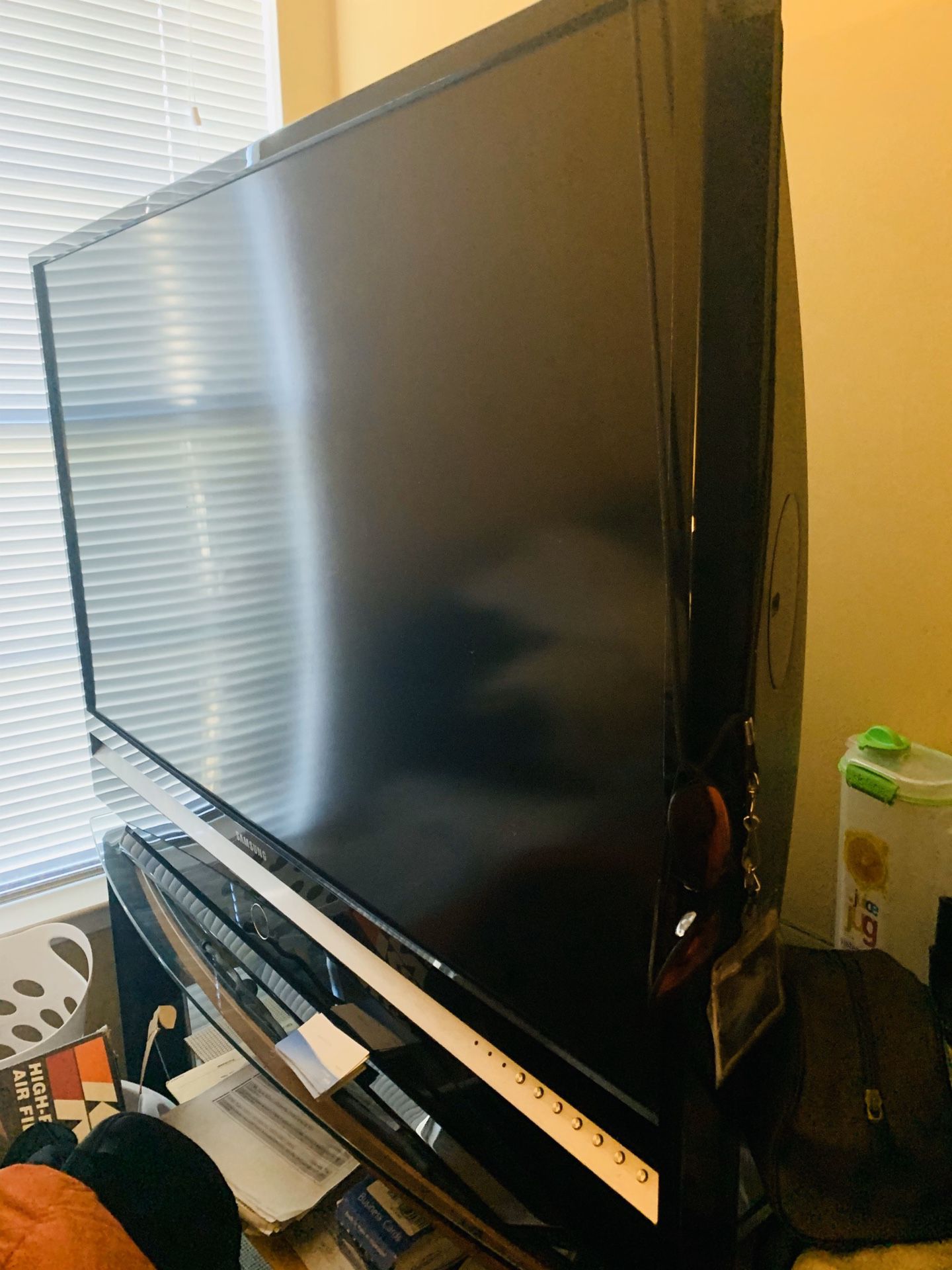Tv + stand