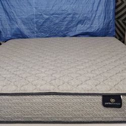 King Size Mattress (Colchón King Size)
