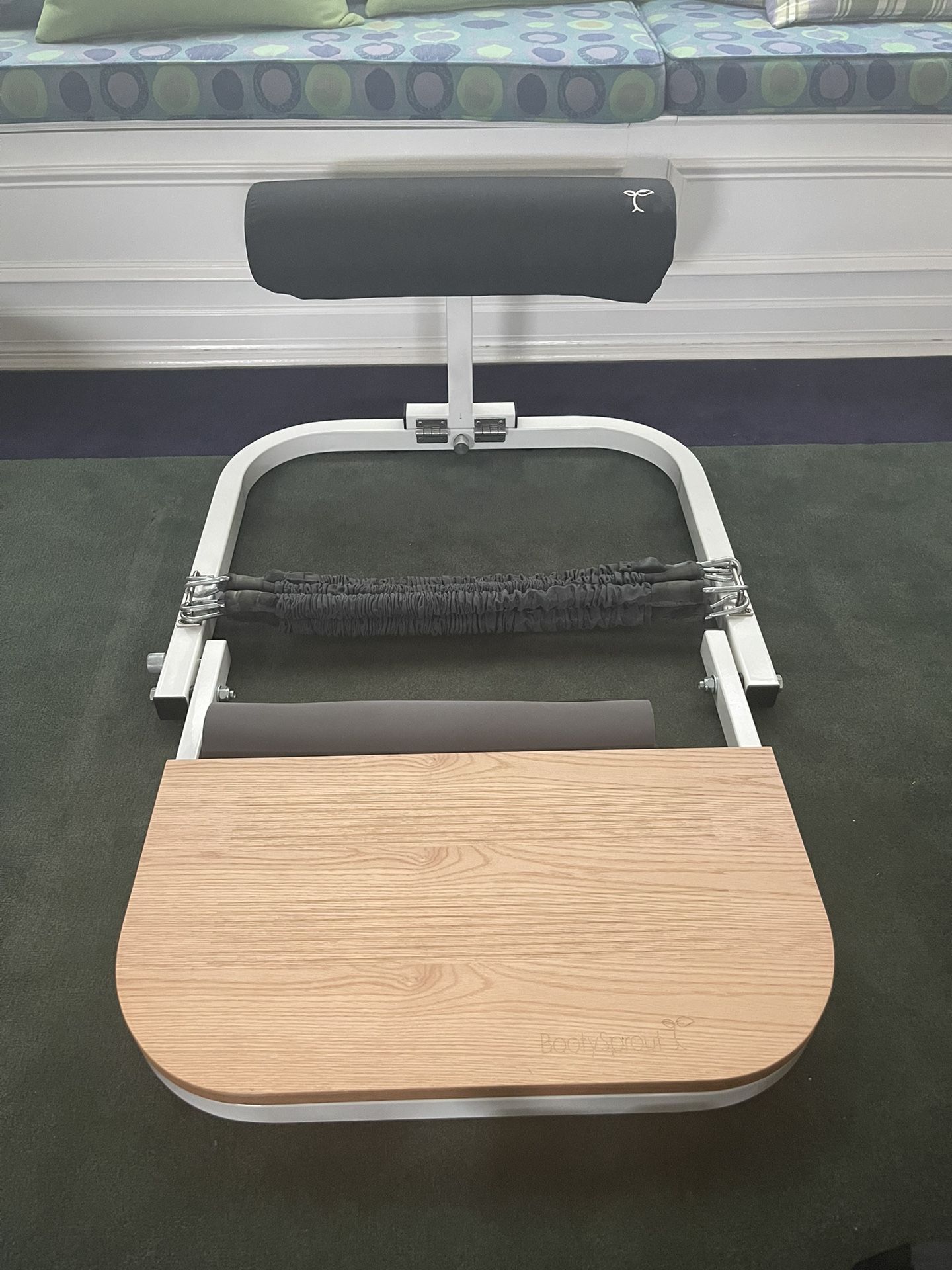 Booty Sprout Hip Thrust Machine
