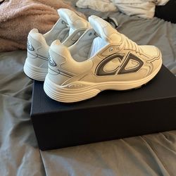 Dior B 30’s