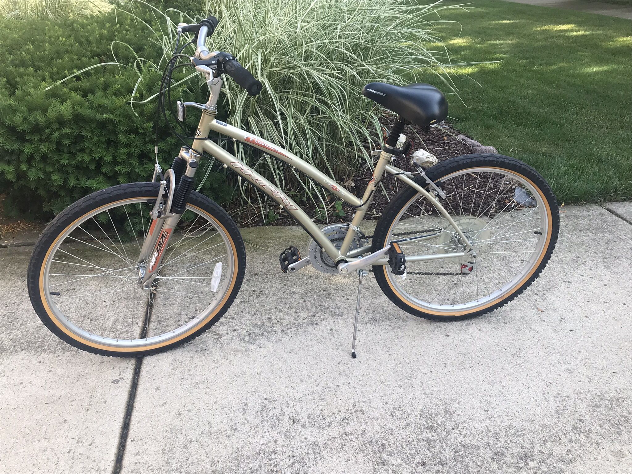 Ladies Cruiser Bike