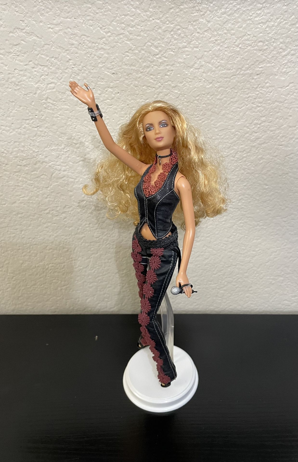 Shakira Barbie Doll 2002