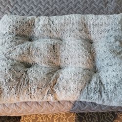 Plush Gray 35"L X 23"W Dog Crate Bed