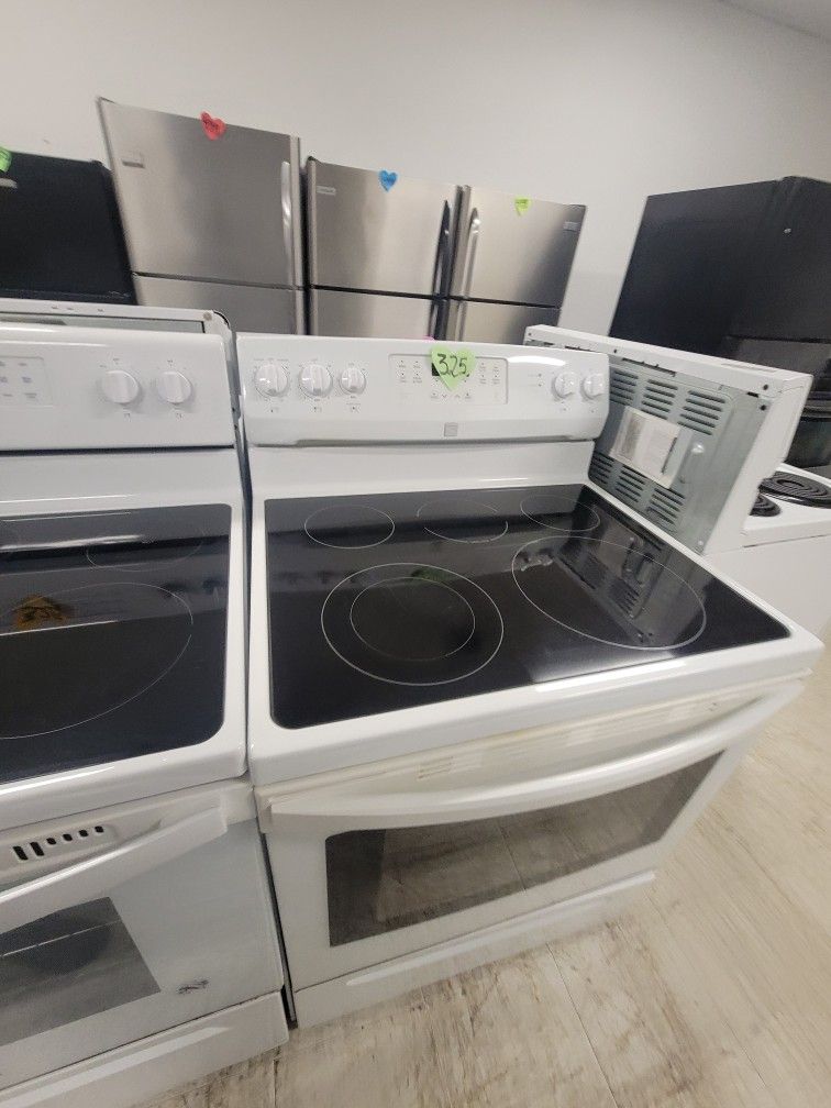 Electric Stove Used In Good Condition With 90days Warranty