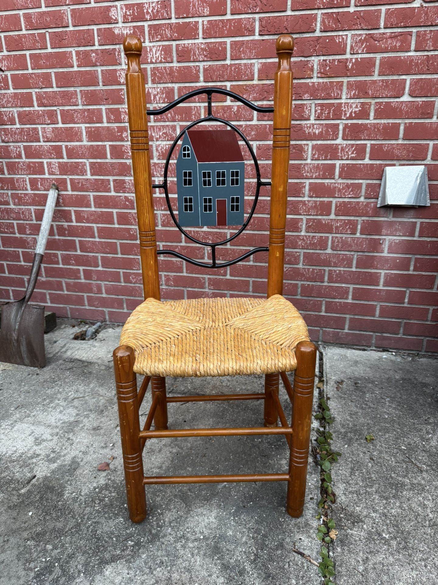 Wicker/Maple Decorative High Back Hall Chair
