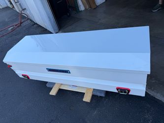 Weather Guard 635-3-04 Steel All-Purpose Truck Tool Chest, Fits Full Size Trucks, 10.0 cu ft Storage Capacity (White)