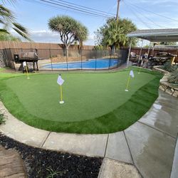 Putting Green $2350 (313 Sqft)