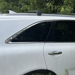 2016 Kia Sorento For Parts