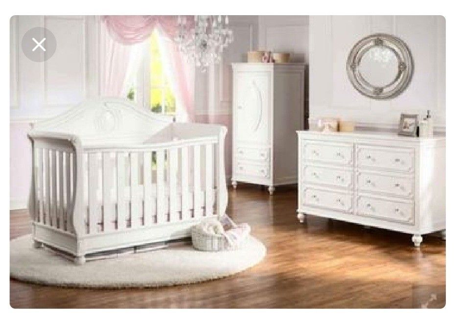 Disney Princess Magical Dreams Nursery Suite