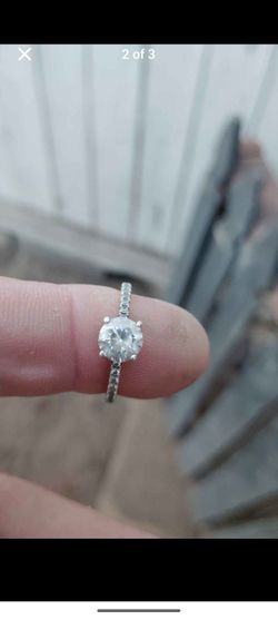 Silver engagement ring