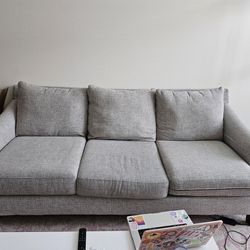 Grey Westerfield Sofa (Rooms To Go)