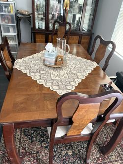 Dinning Room Table