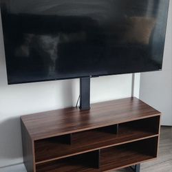 FITUEYES TV Stand with Mount for 32-70 inch TVs, Swivel Floor Entertainment Center with Wood Console Holds Up to 110 Pounds For Living Room, Bedroom (