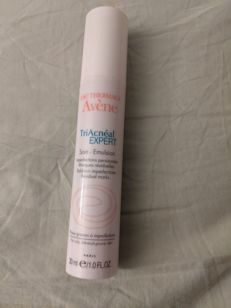 Avene Triacneal Expert