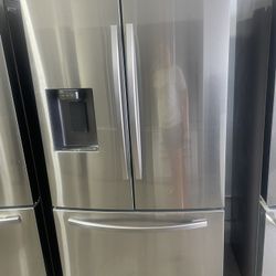SALE!!! Refrigerator Samsung model 2022 French door 36” inches wide nevera/ heladera Frio