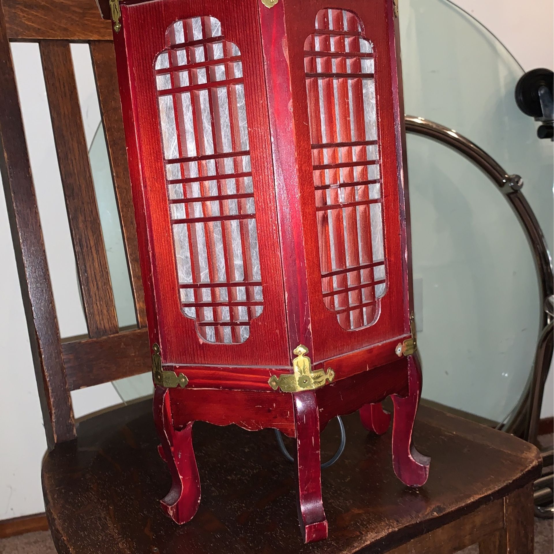 Vintage oriental table lamp