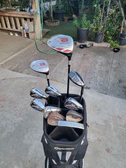 Taylormade Burner Golf Club Set Stiff Flex Right Handed W/TaylorMade Cart Bag