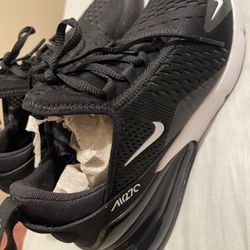 Nike Air Max 270 