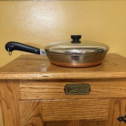 Vintage 10” Revere Ware Copper Bottom Skillet With Lid.       P