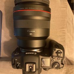 Canon R5 