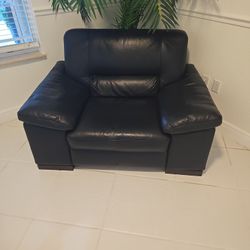 Black Leather One Person Couch- Bought at Macy's 