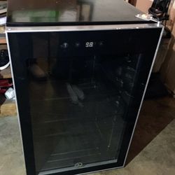 Igloo Mini Refrigerator With Wine Rack For Sale