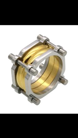 Men's stainless steel ring! Size 12, Brand New! Amazing unique ring!