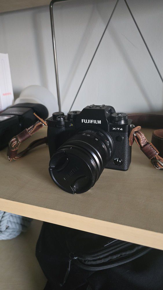 Fujifilm Xt4 Bundle 