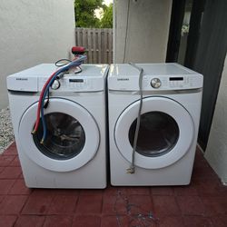 Set Of Washer and dryer
