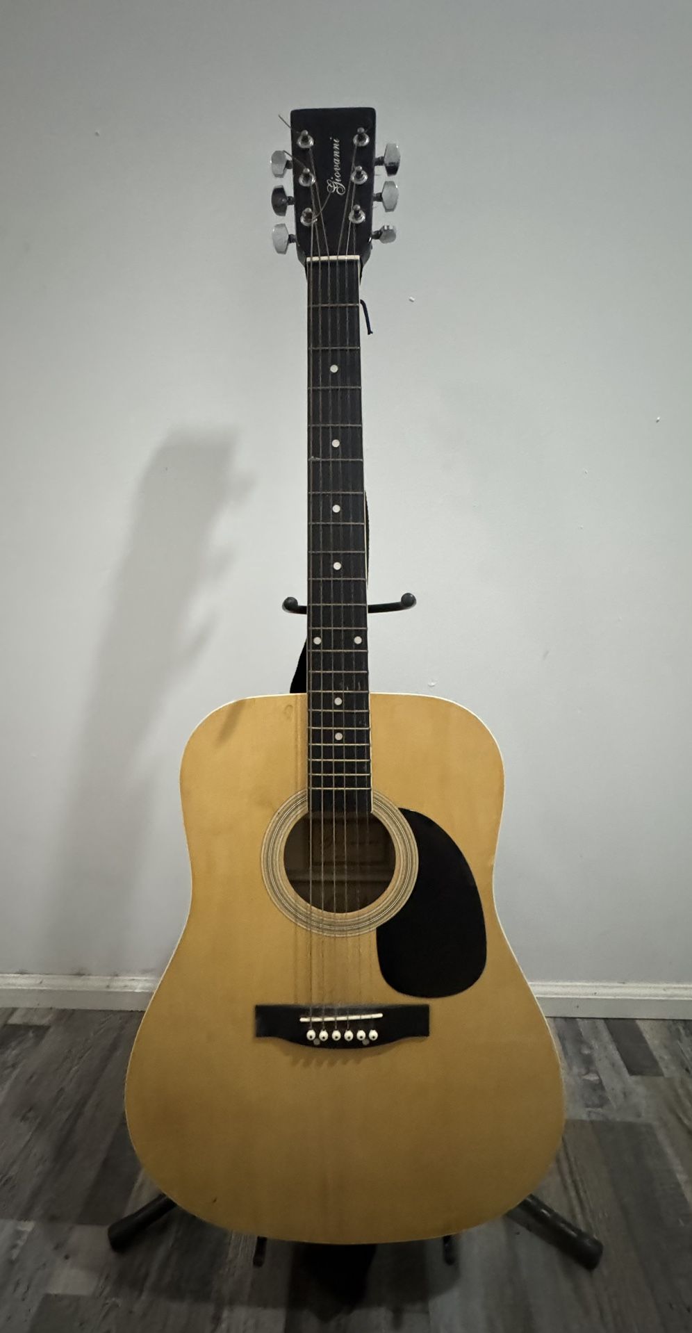 Giovanni Acoustic Guitar