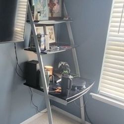 Leaning Computer Desk