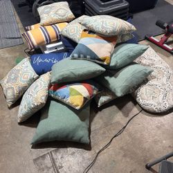 Free Pillows
