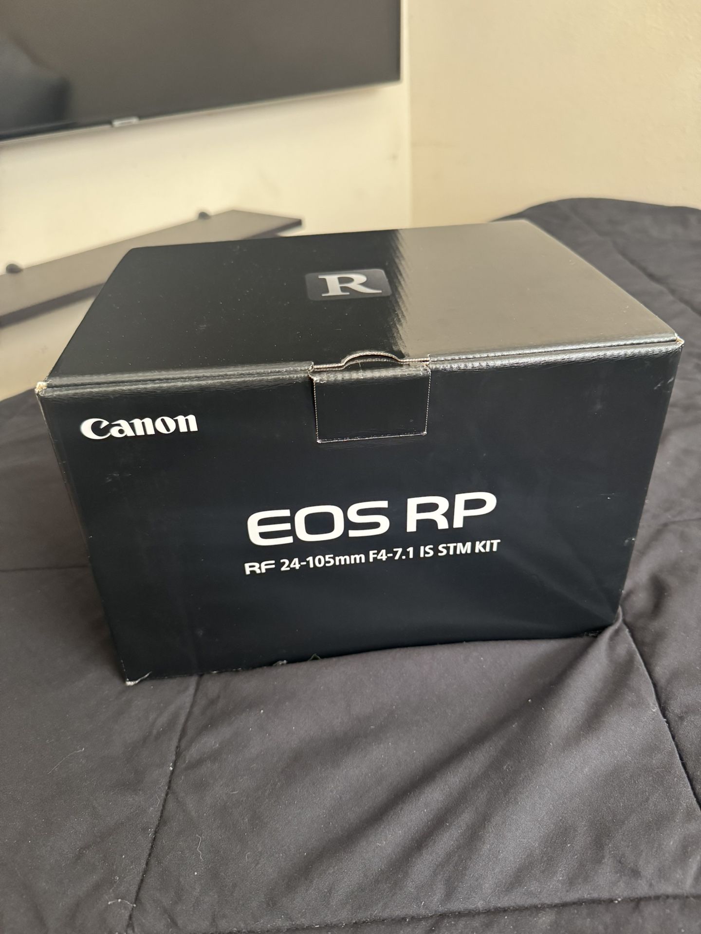 Canon EOS RP RF 24-105mm F4-7.1 Is STM Mirrorless Camera Kit