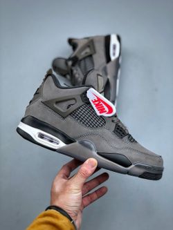 Nike SB x Air Jordan 4 Retro Cave Stone
