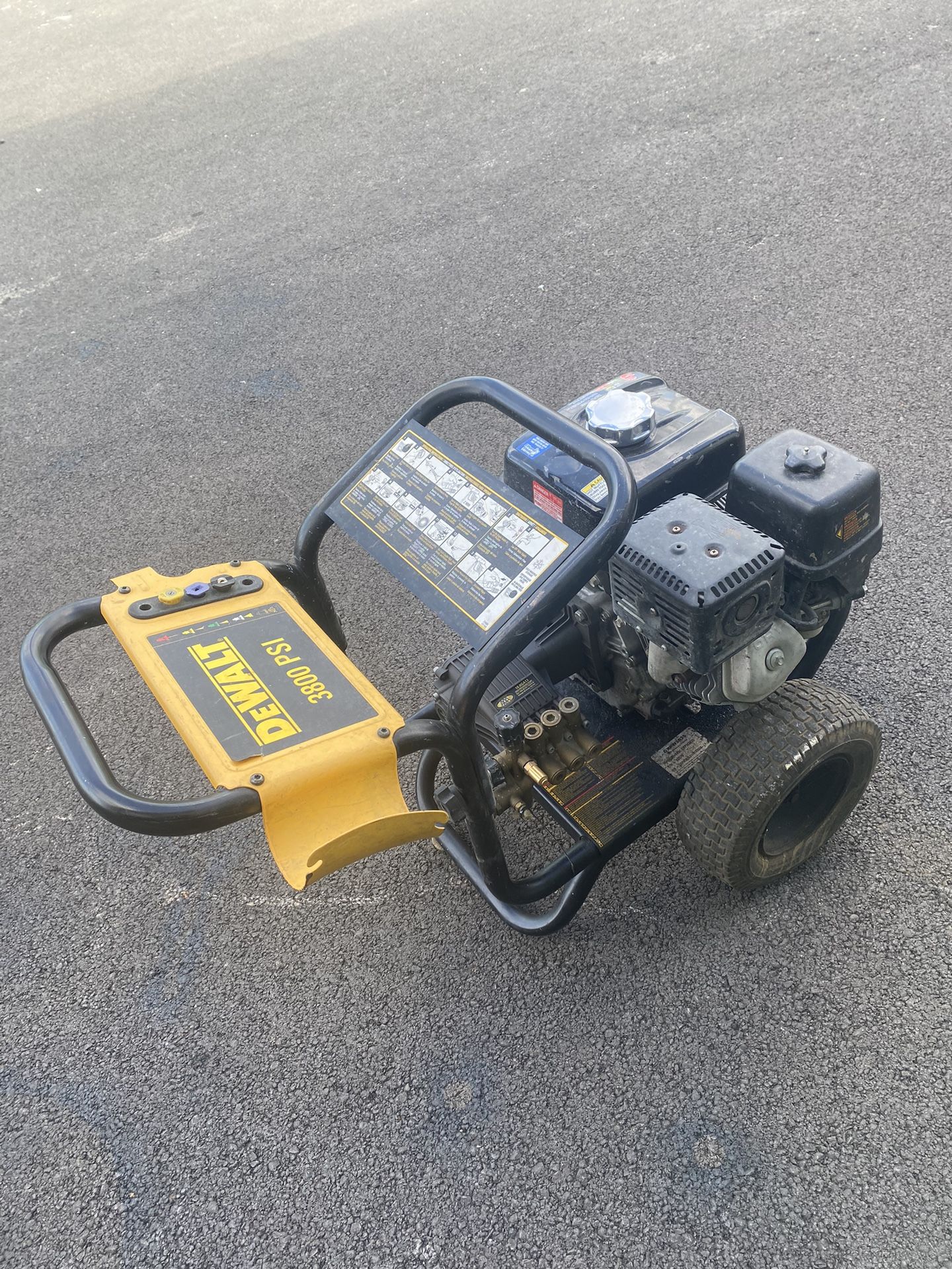 Dewalt power pressure washer 3800 PSI for Sale in San Antonio, TX OfferUp