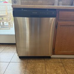 Frigidaire Dishwasher 