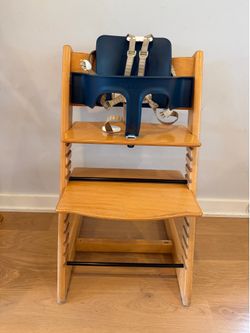 Tripp Trapp Chair and baby set with tray