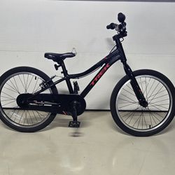 The Trek Precaliber Aluminum kid Bikes 